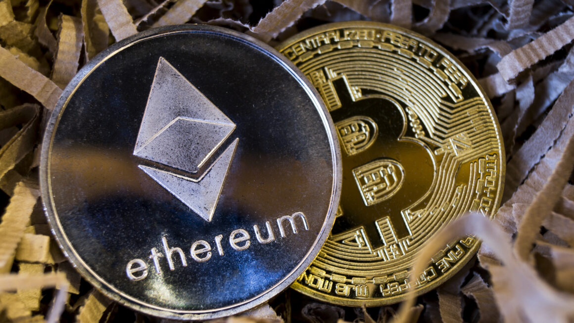 Биткоин под угрозой? Эксперты обсуждают стоимость атаки 51%