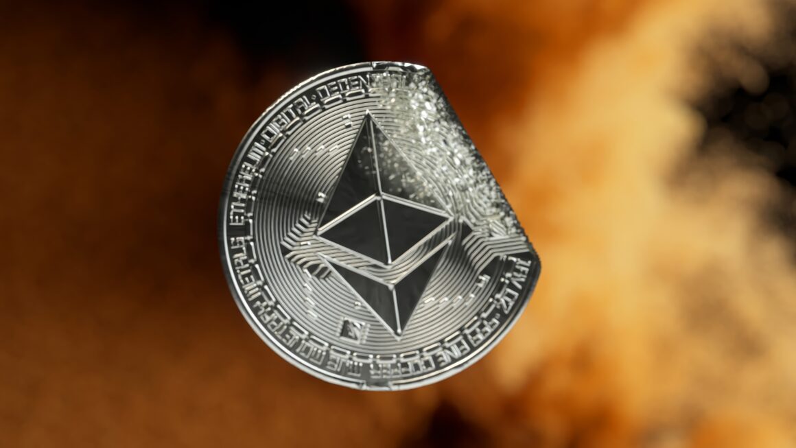 Хардфорк Pectra активирован: Ethereum расширяет функциональность без резких ценовых движений