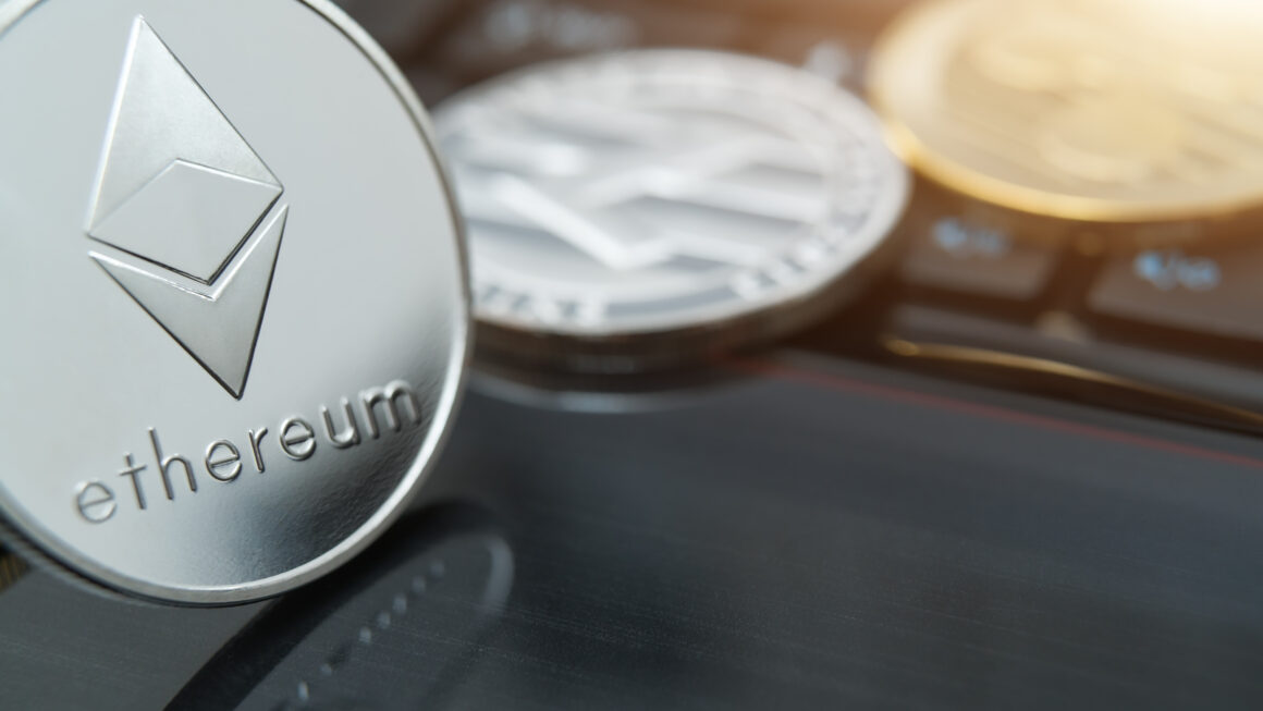 Прорывной дефицит: почему Ethereum уходит с бирж и к чему это может привести